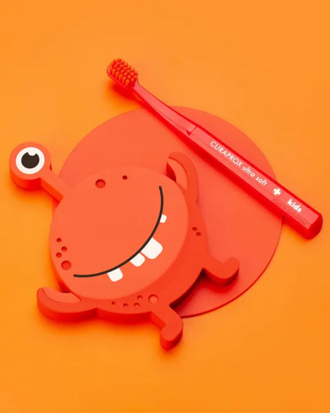 Kinderzahnbürste Kids orange 4-12 Jahre ultra soft